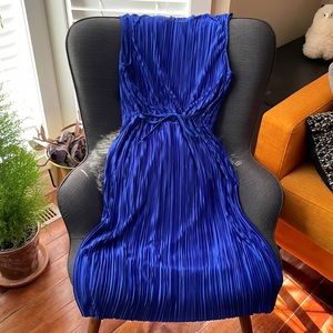 DEX royal blue pleated sleeveless dress